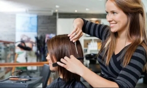 Hairstyle Salon and Spa in Cochin - VLCC India 